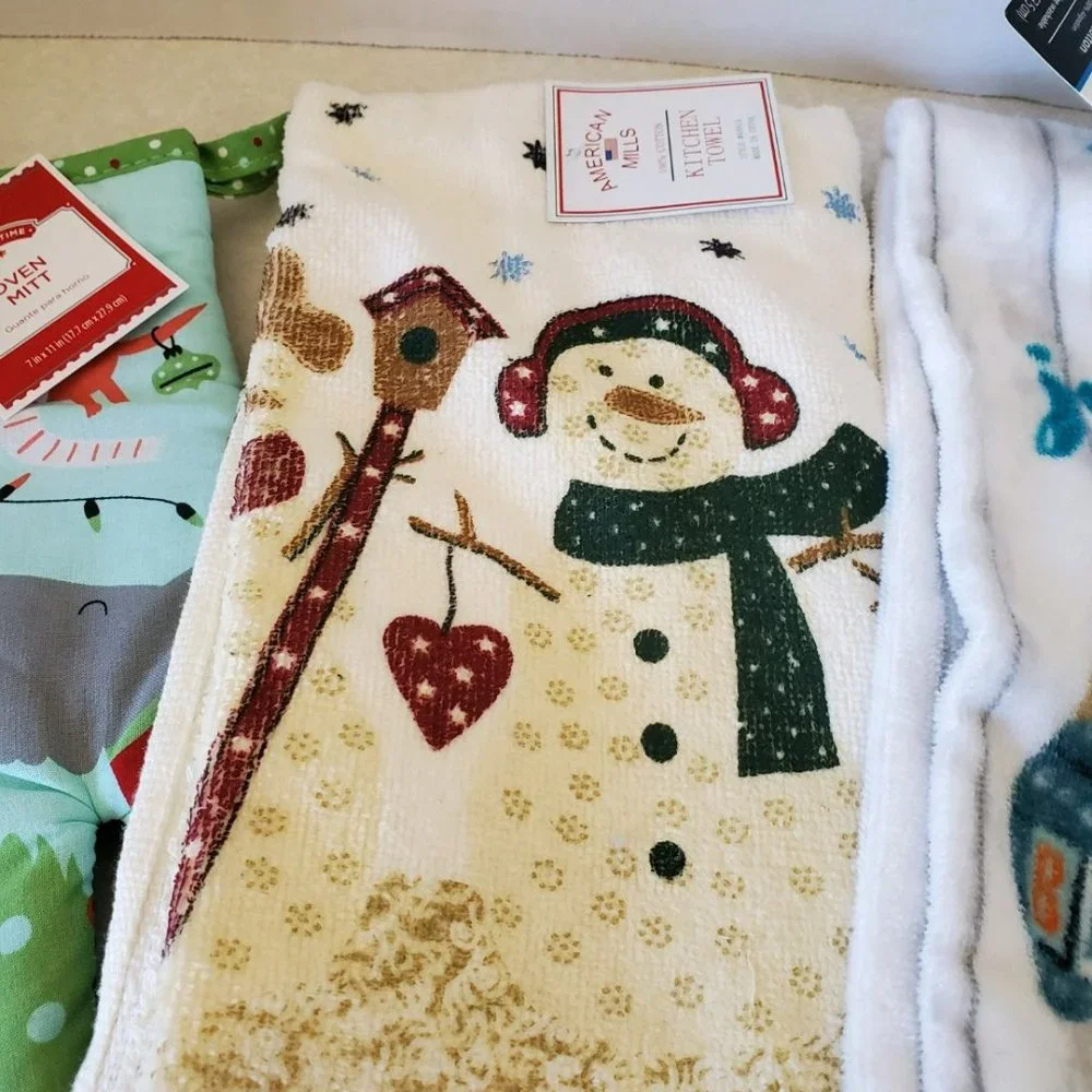 Kitchen Towel/Mitt Assortment - 1 Kitchen Mitt/3 Towels